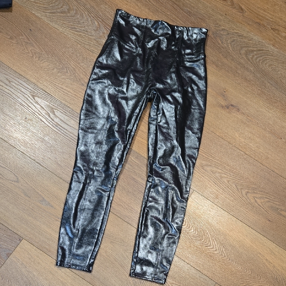 SPANX leather/rubber Looking Pants.   Size Large.  #7406